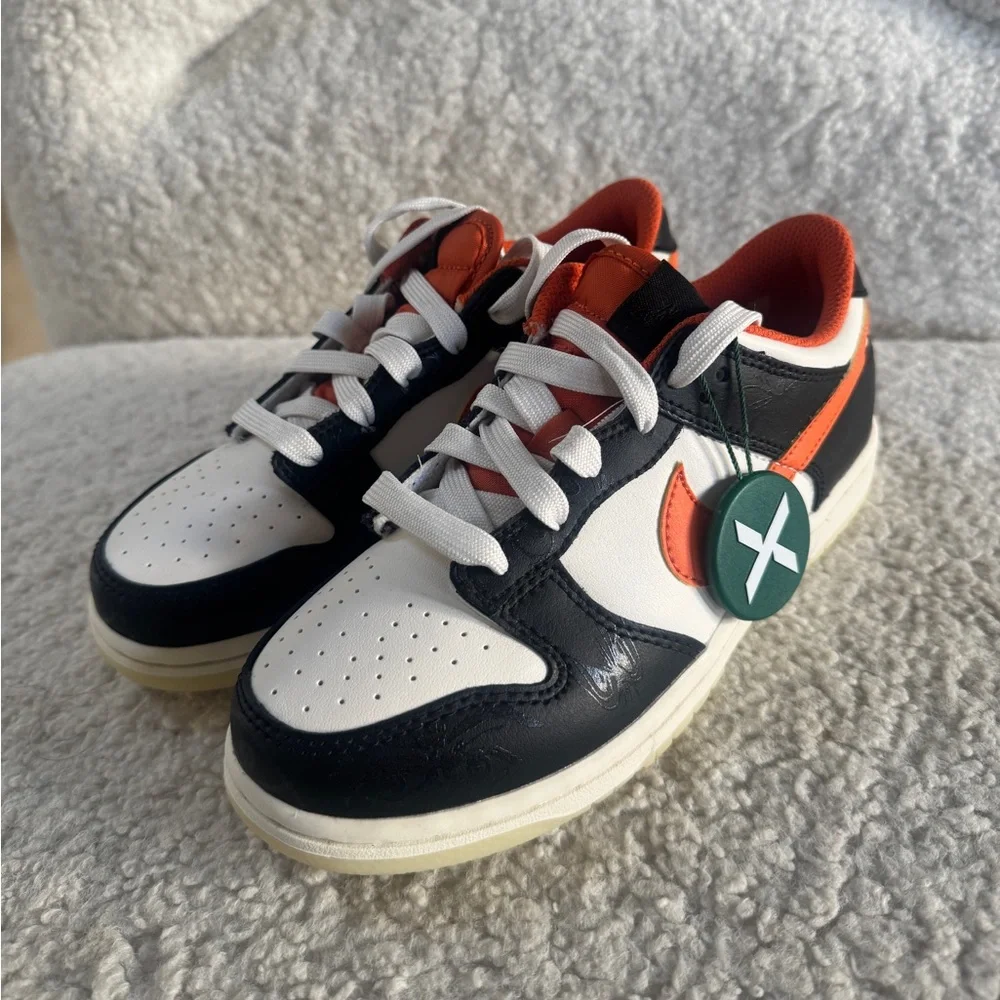 Nike Kids Grade School Dunk Low Shoe NWT - Picture 9 of 16